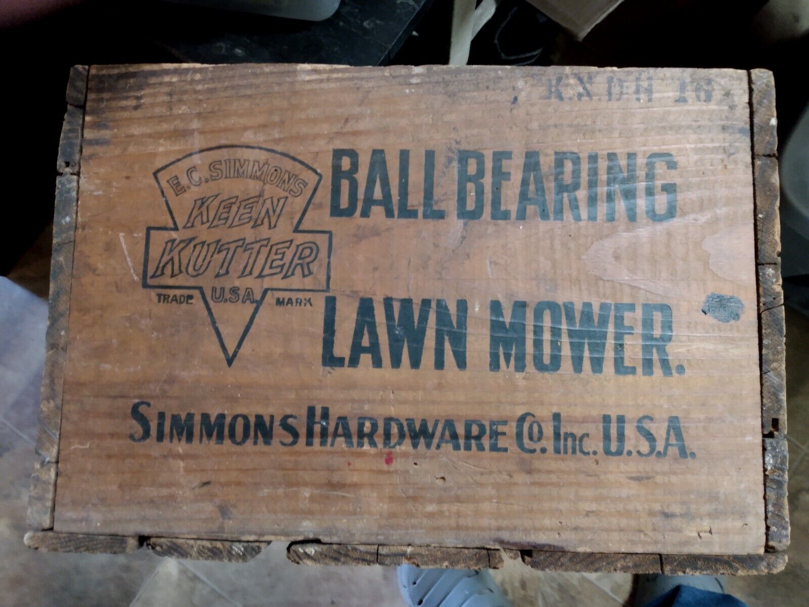 Keen Kutter Advertising Wood Box Keen Kutter Lawn Mower Simmons Hardware Store