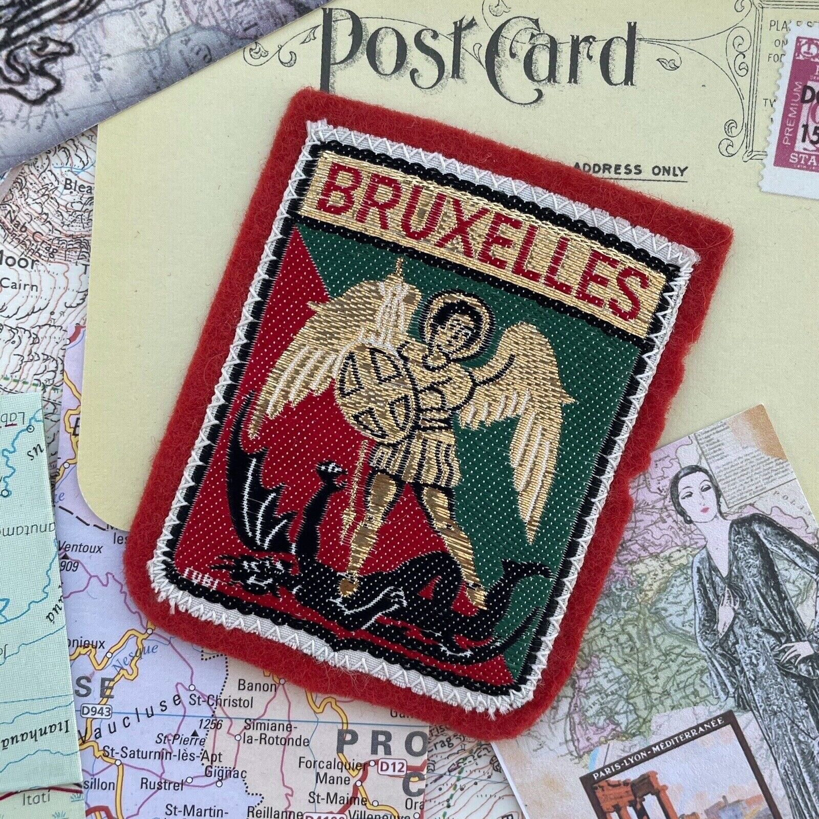 Vintage Patch BRUSSELS Bruxelles Belgium Coat of Arms Souvenir Cloth Badge