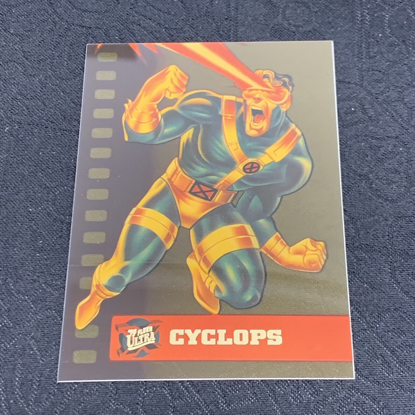 1995 Fleer Ultra X-Men Marvel Suspended Animation #2 Cyclops
