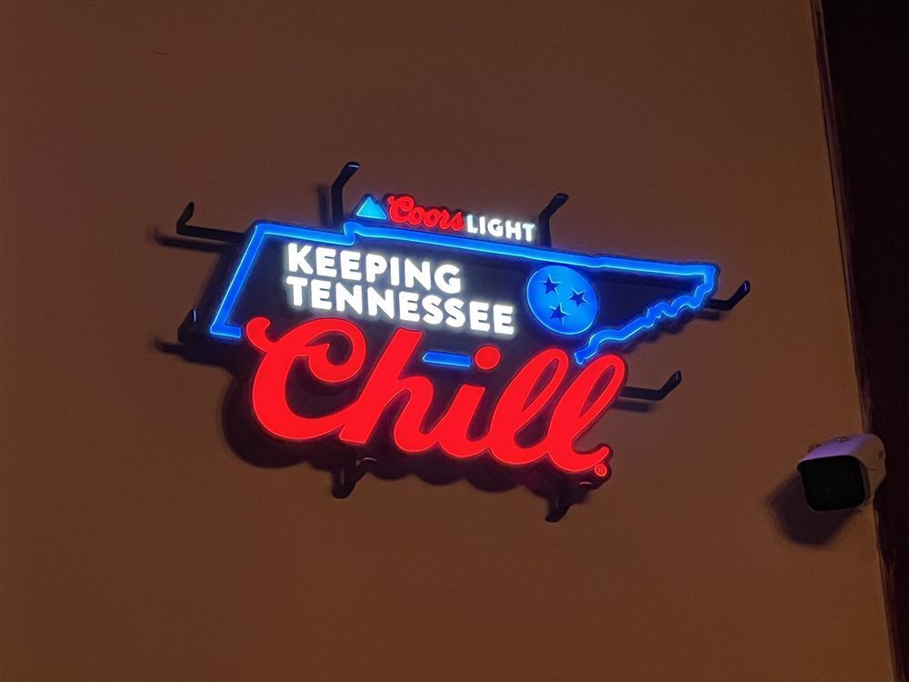 Beer Mountain Keeping Tennessee Chill Vivid LED Neon Sign Light Lamp With Dimmer