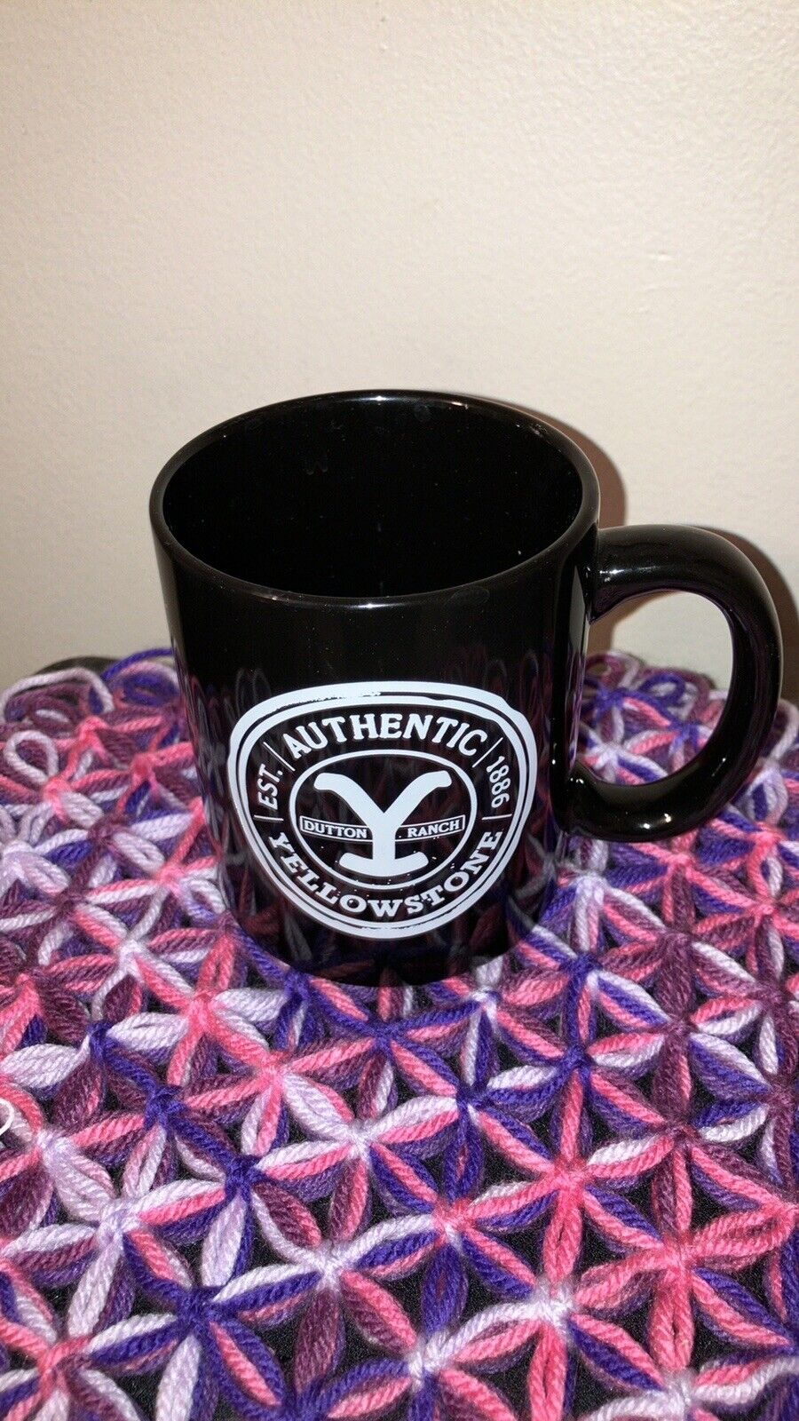 Yellowstone- Dutton Ranch- 14 oz Coffee Mug Black & White