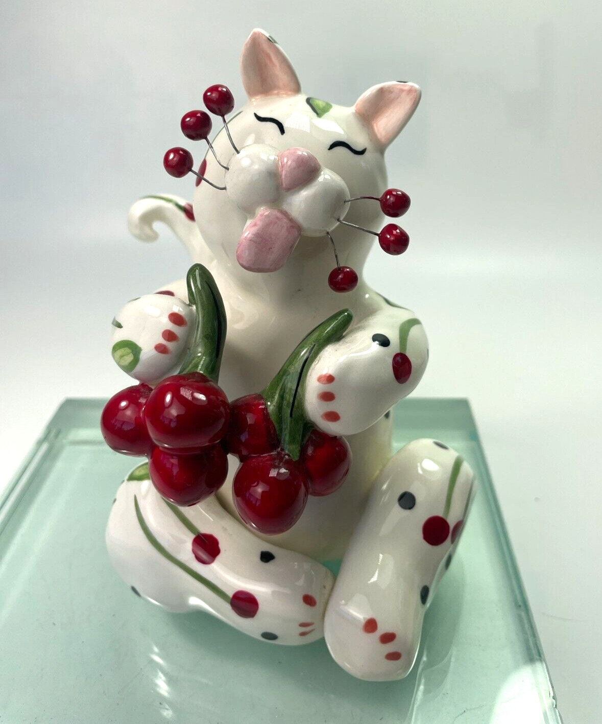 Annaco Creations Standing Lacombe Cat Figurine Red Cherries Jubilee 2002 AD4