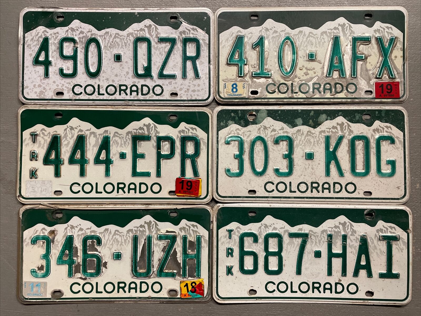 ONE COLORADO ROCKY MOUNTAINS  LICENSE PLATE RANDOM LETTERS/NUMBERS CRAFT GRADE