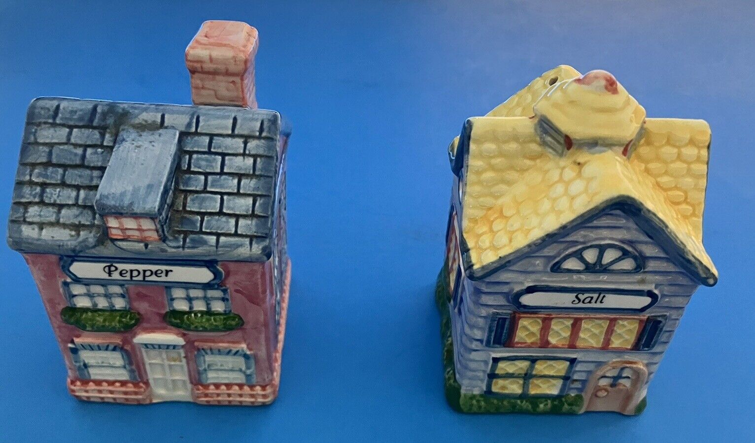 1997 Avon Cottage Salt & Pepper Shaker Set, In Original Box, Missing One Stopper