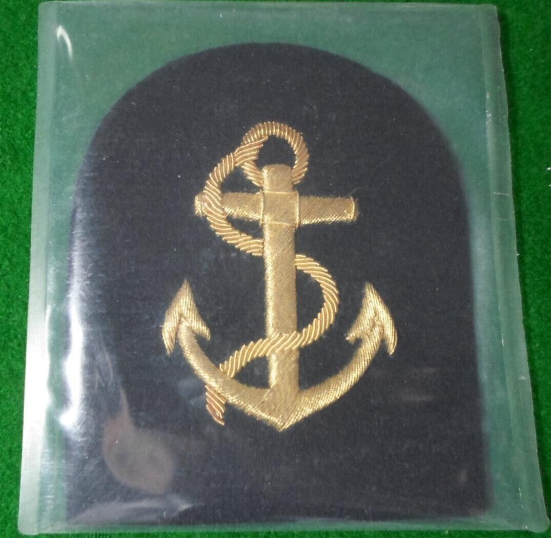 Cloth  Navy Badge. No.31002. 100x80mm.