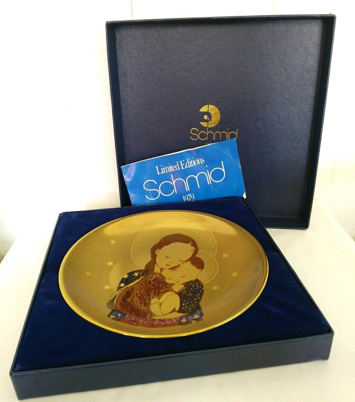 Schmid Tranquility Plate Sister Berta Hummel Numbered Limited Edition w/ Box 