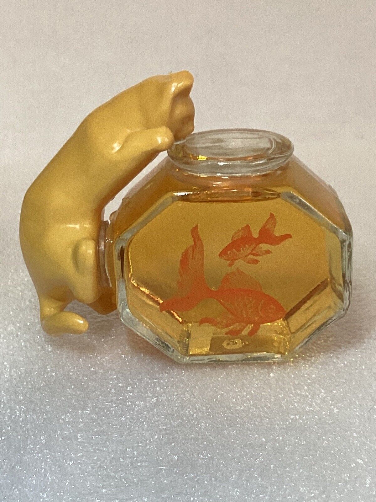 Adorable 1979 “ Curious Kitty” Sweet Honesty Perfume Bottle By Avon Full