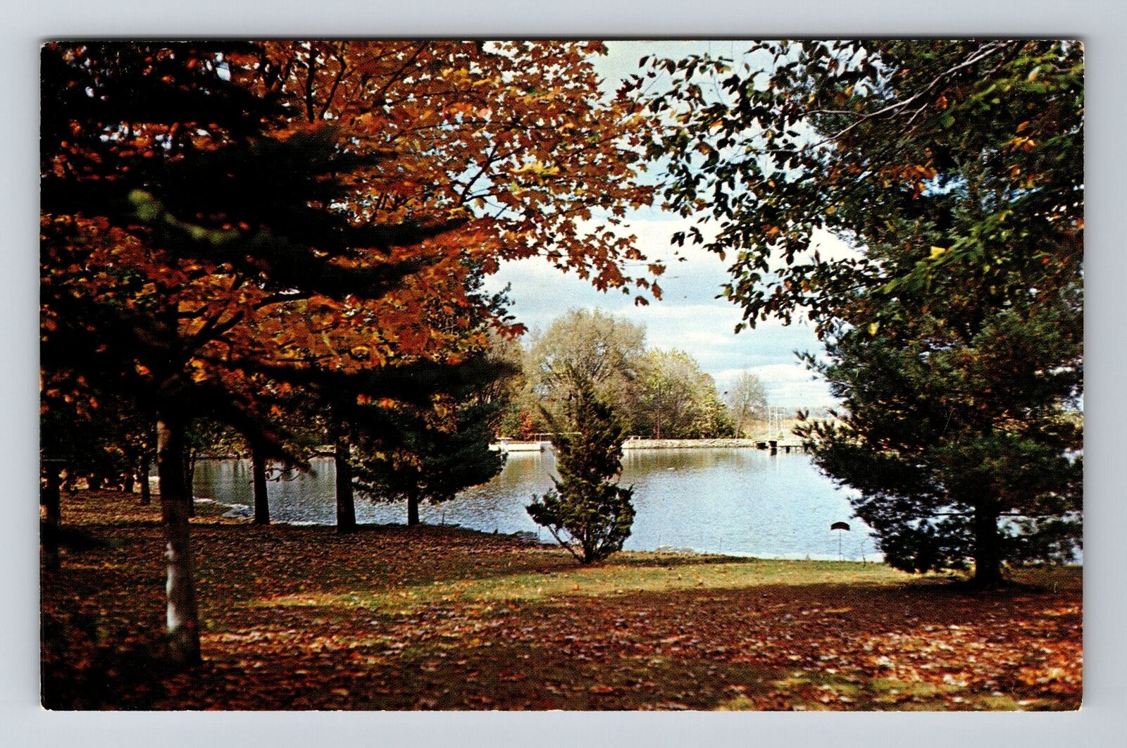 Crestline OH-Ohio, Walton Lake, Scenic Exterior, Vintage Postcard