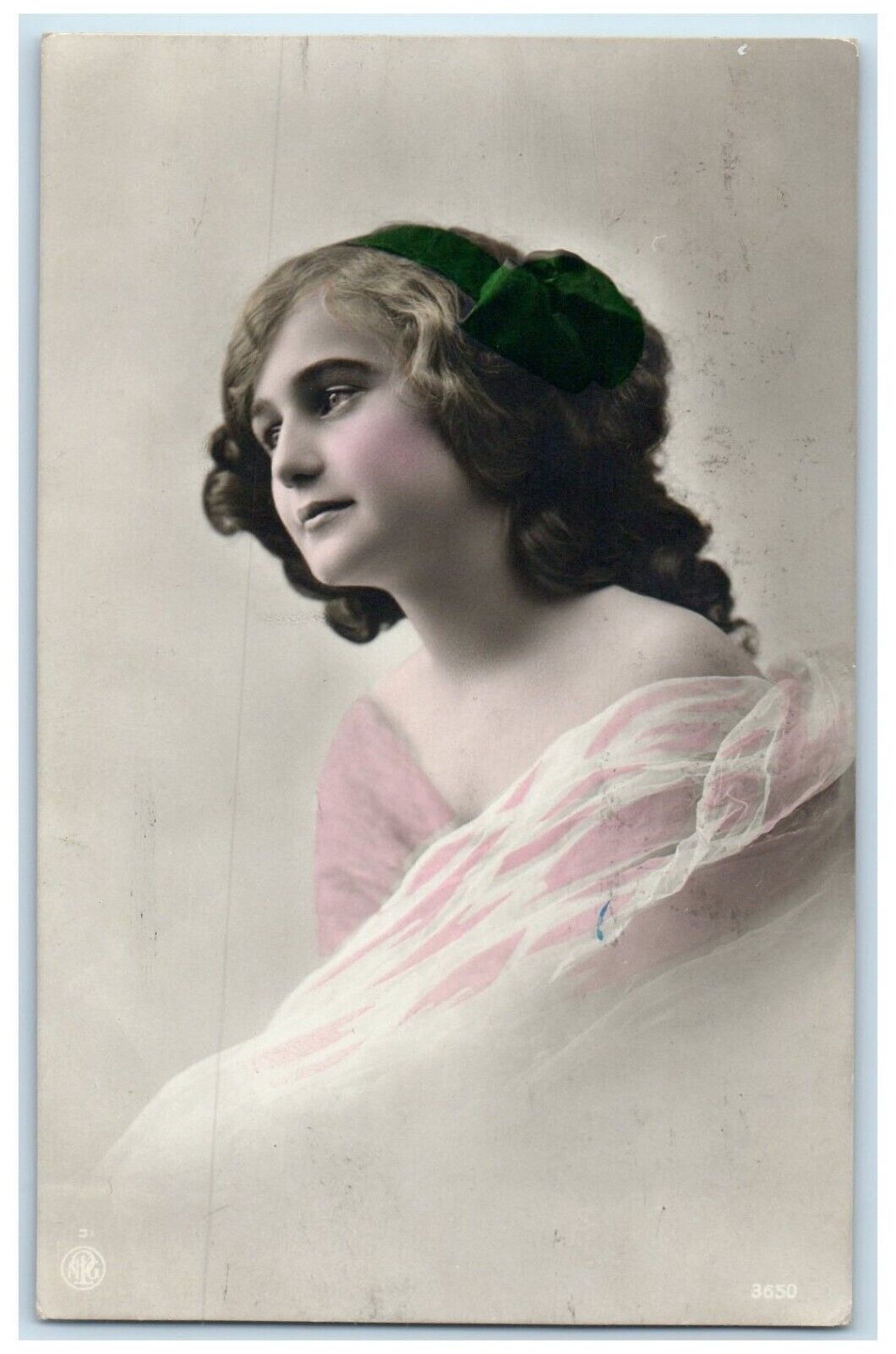 1916 Pretty Girl Curly Hair Studio Portrait Chicago Illinois RPPC Photo Postcard