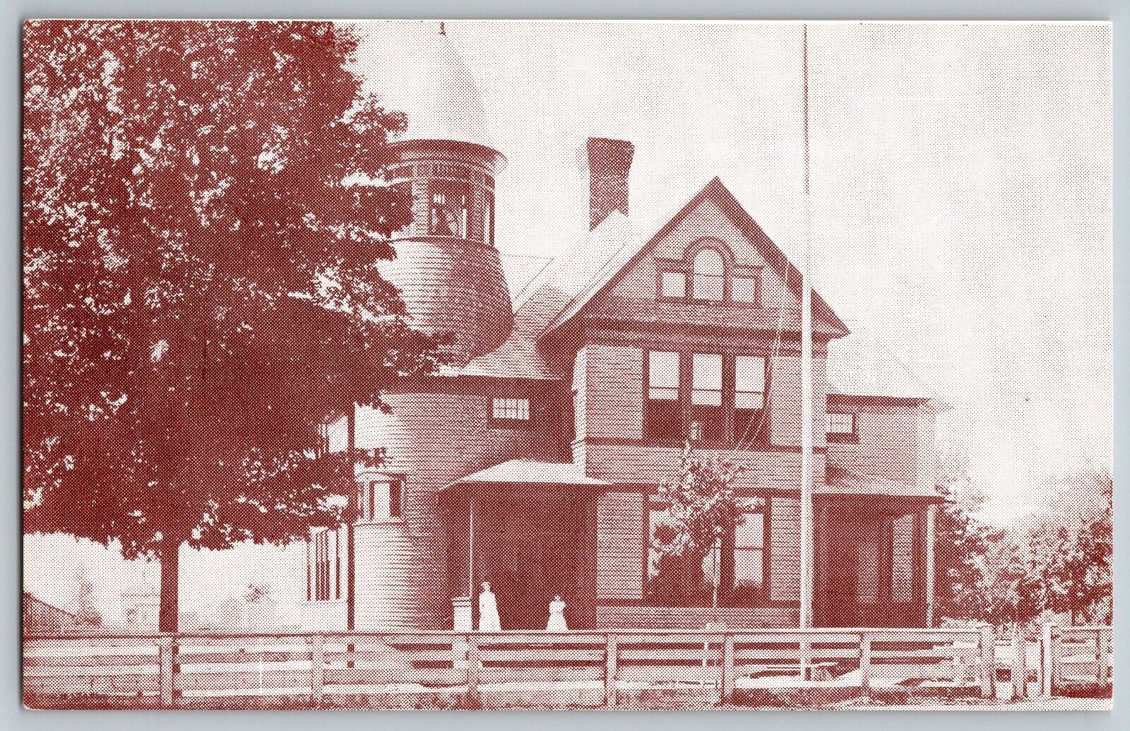 Tawas, Michigan - Tawas City Public School, Historical Museum - Vintage Postcard
