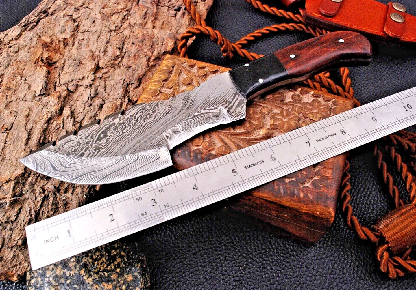 Tactical Tracker Hunting Knife Bushcraft - Hand Forge Damascus Steel 1818