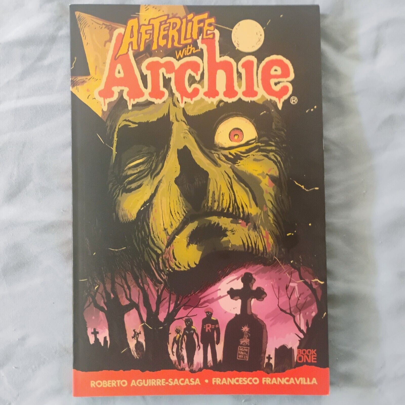 AFTERLIFE with ARCHIE Book 1 ESCAPE FROM RIVERDALE Tpb 2015