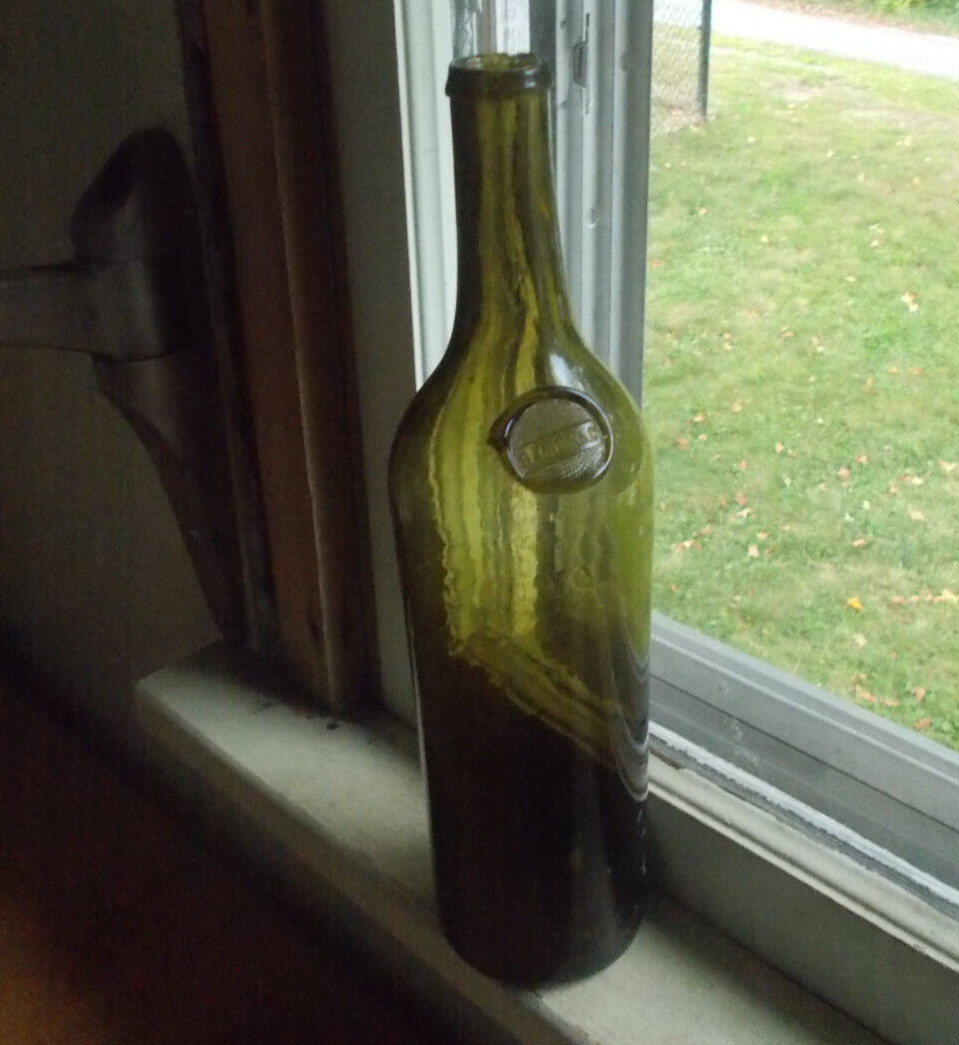 S.LARNAC EMB SHOULDER SEAL EARLY FRENCH WINE BOTTLE 1850s PRIVY DUG DRIPPY LIP