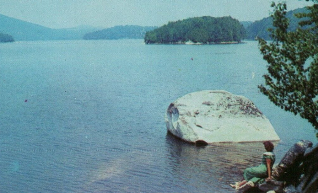 c. 1980 Postcard Candlewood Lake Danbury Connecticut Warner Homestead Point A46