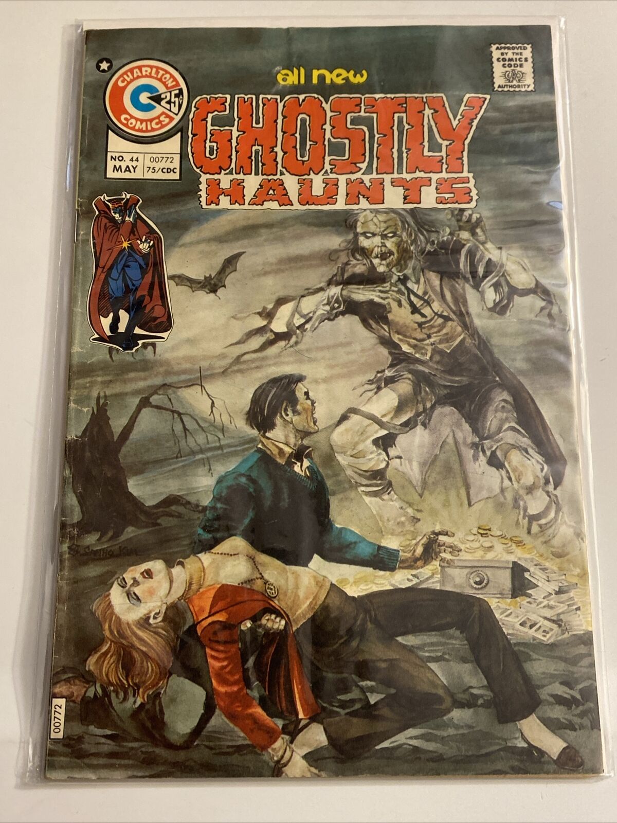 Ghostly Haunts Issue 44  Charlton Comics 1975