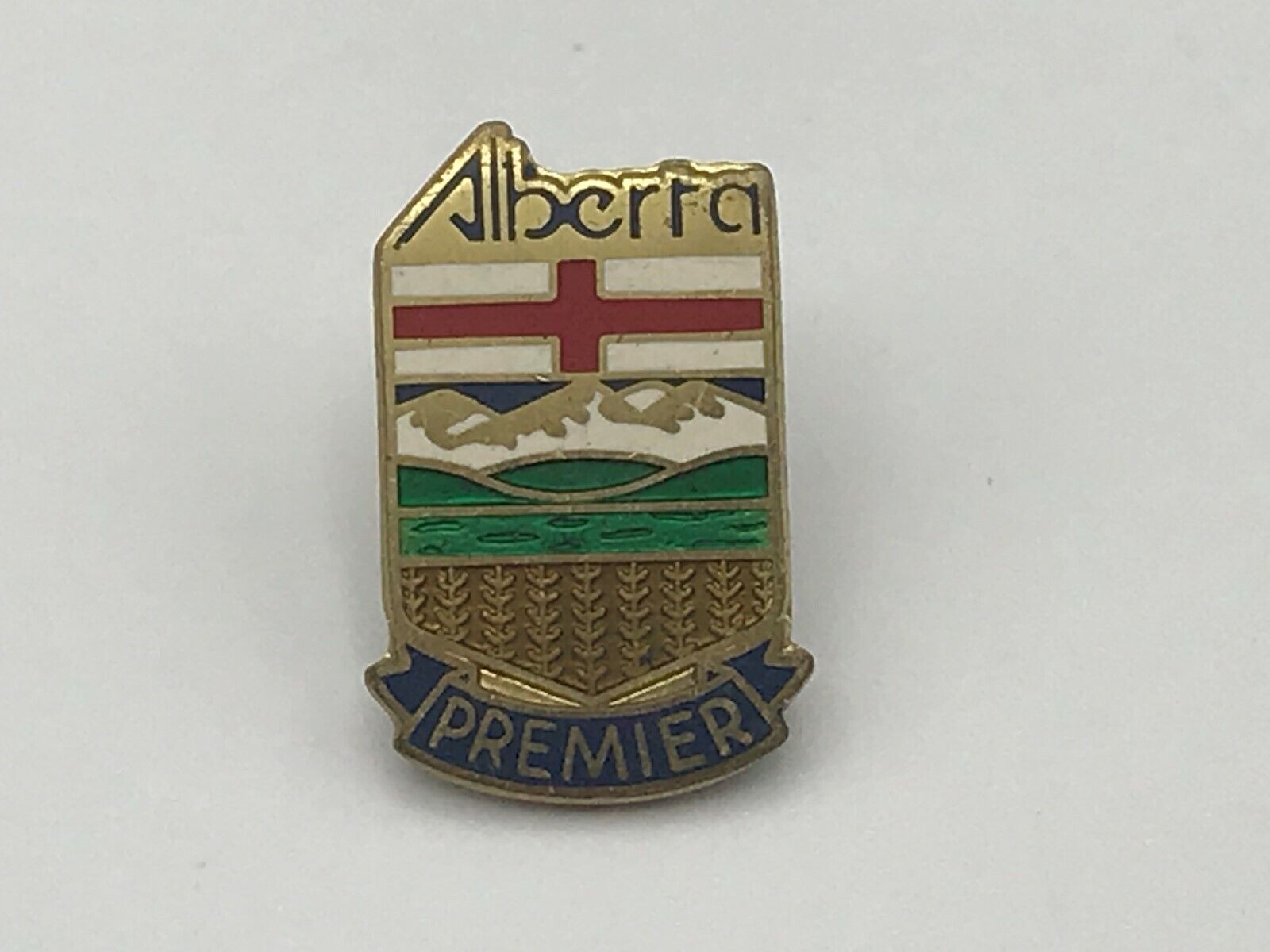 Vintage Alberta Canada Premier Lapel Pin Flag C6
