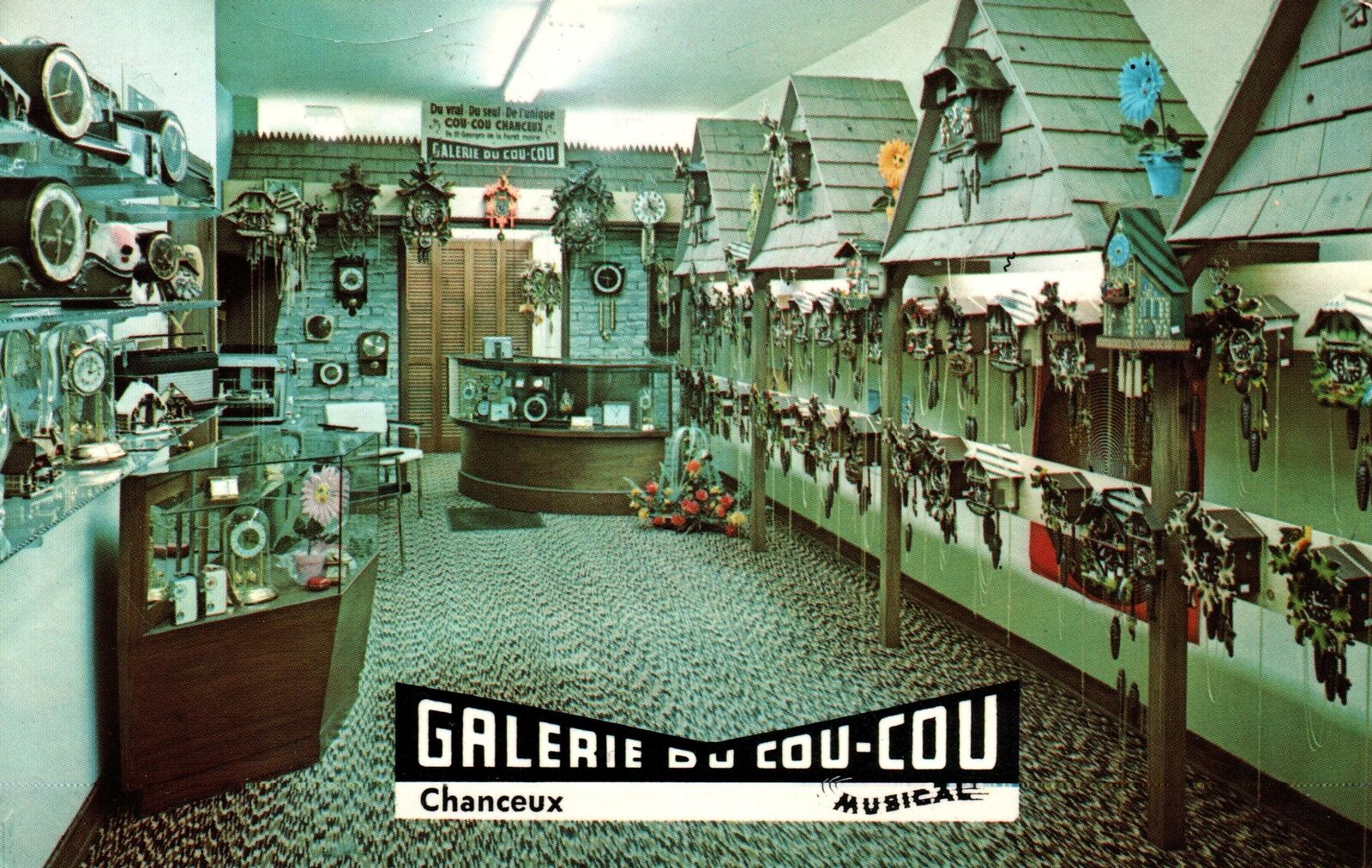 VINTAGE POSTCARD GALERIE DU COU-COU COOCOO CLOCKS & CHIMERS MONTREAL QUEBEC 1970