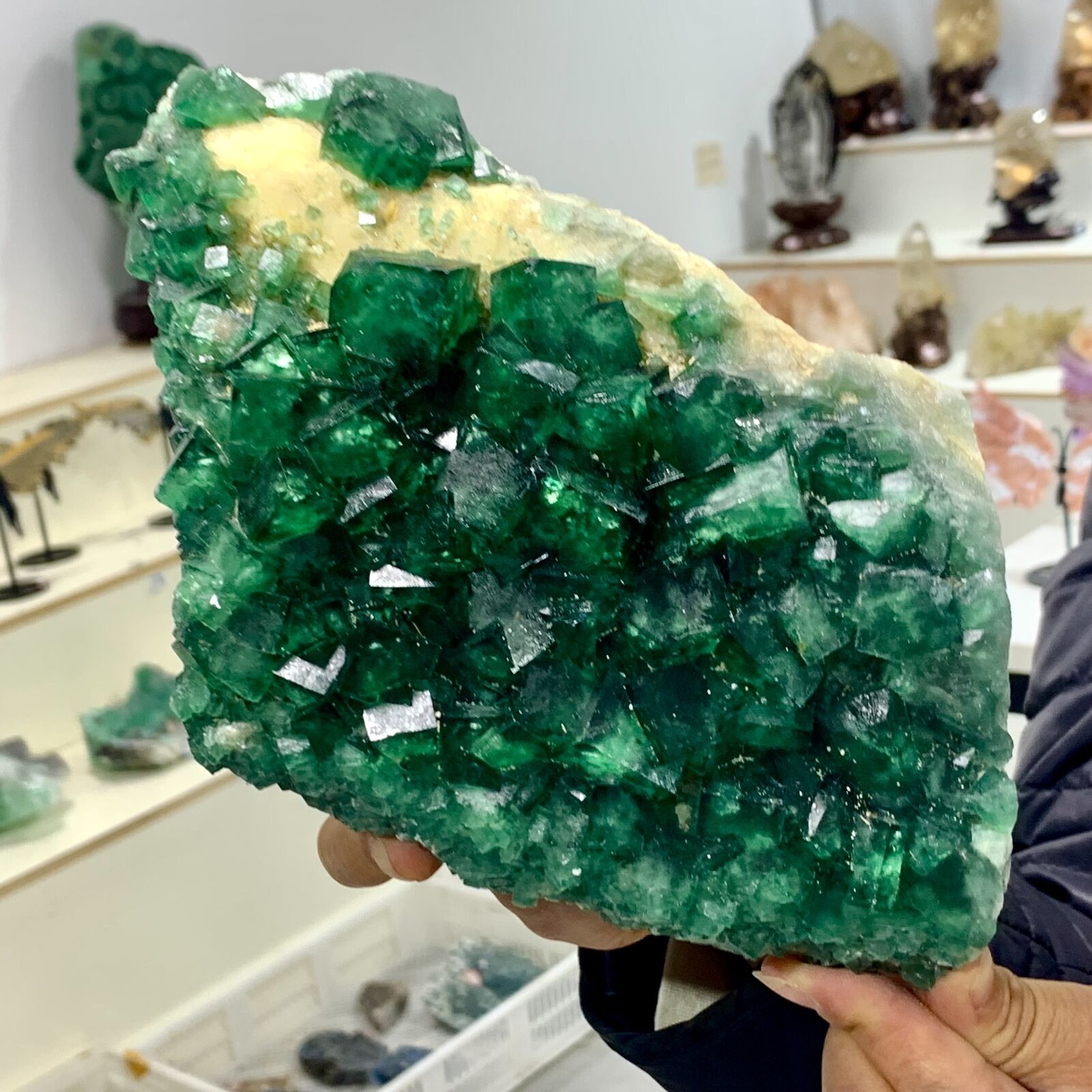 5.2LB Rare transparent GREEN cubic fluorite mineral crystal sample/China