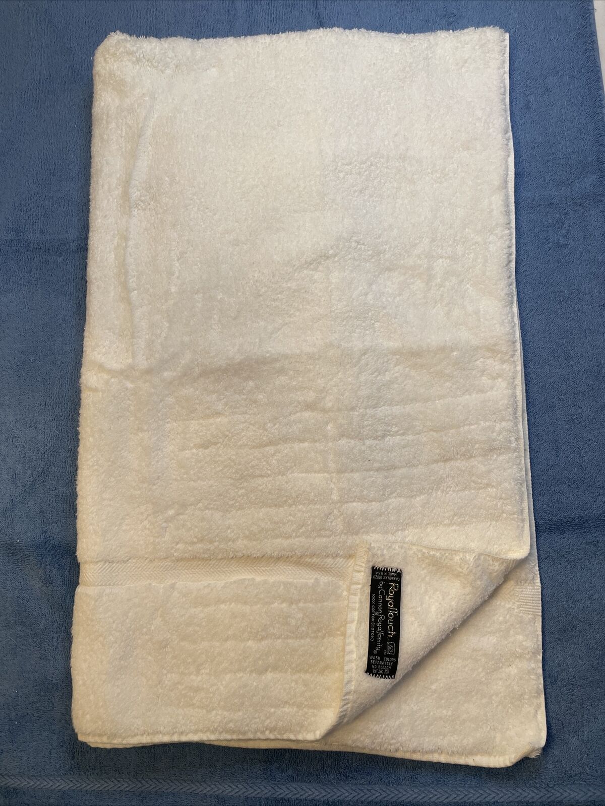 New Vtg Royal Touch Cannon Royal Family White Bath Towel Extra Soft USA Cotton
