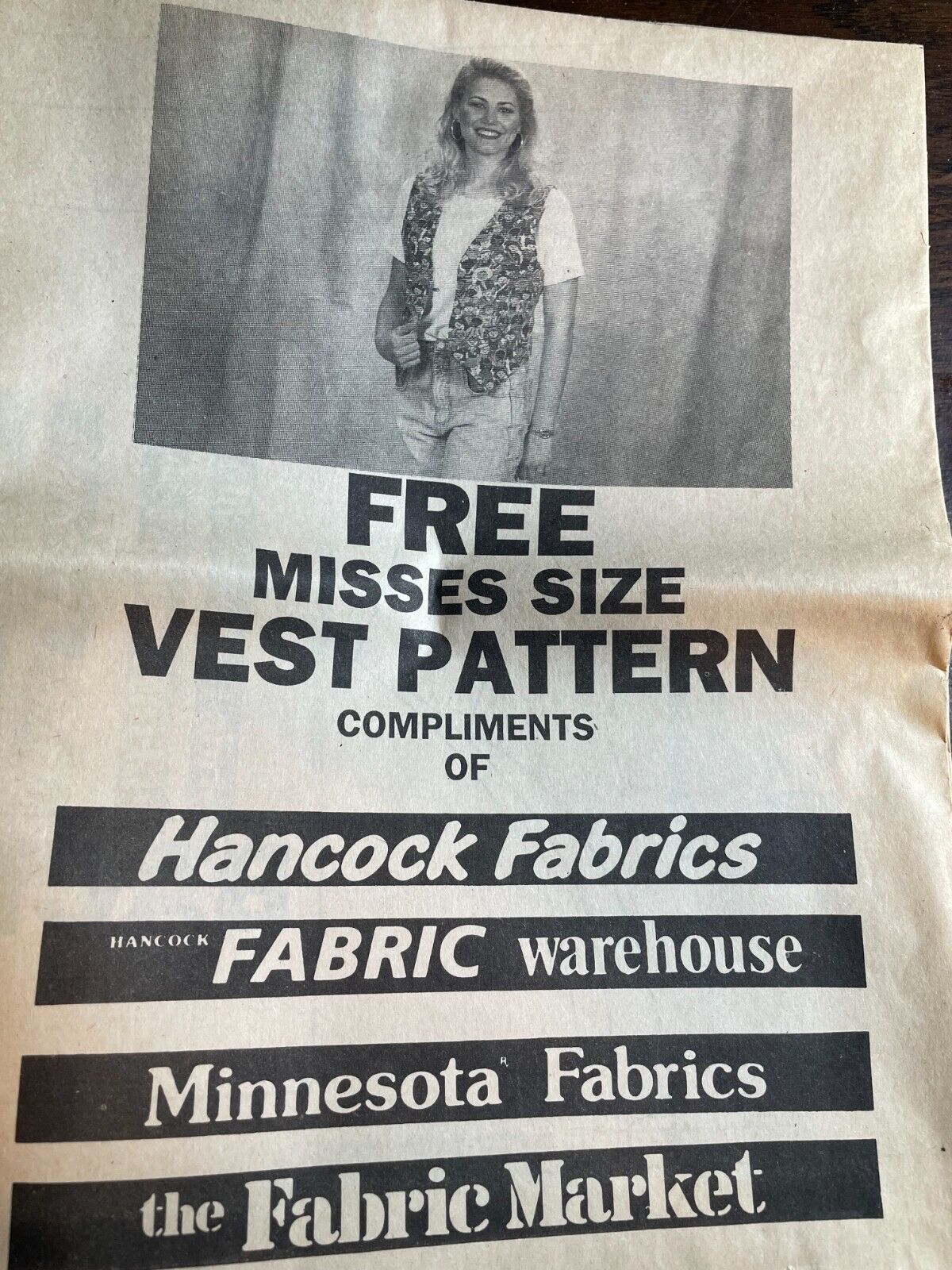 Vintage Misses Vest Pattern UnCut Fabric Store Print 