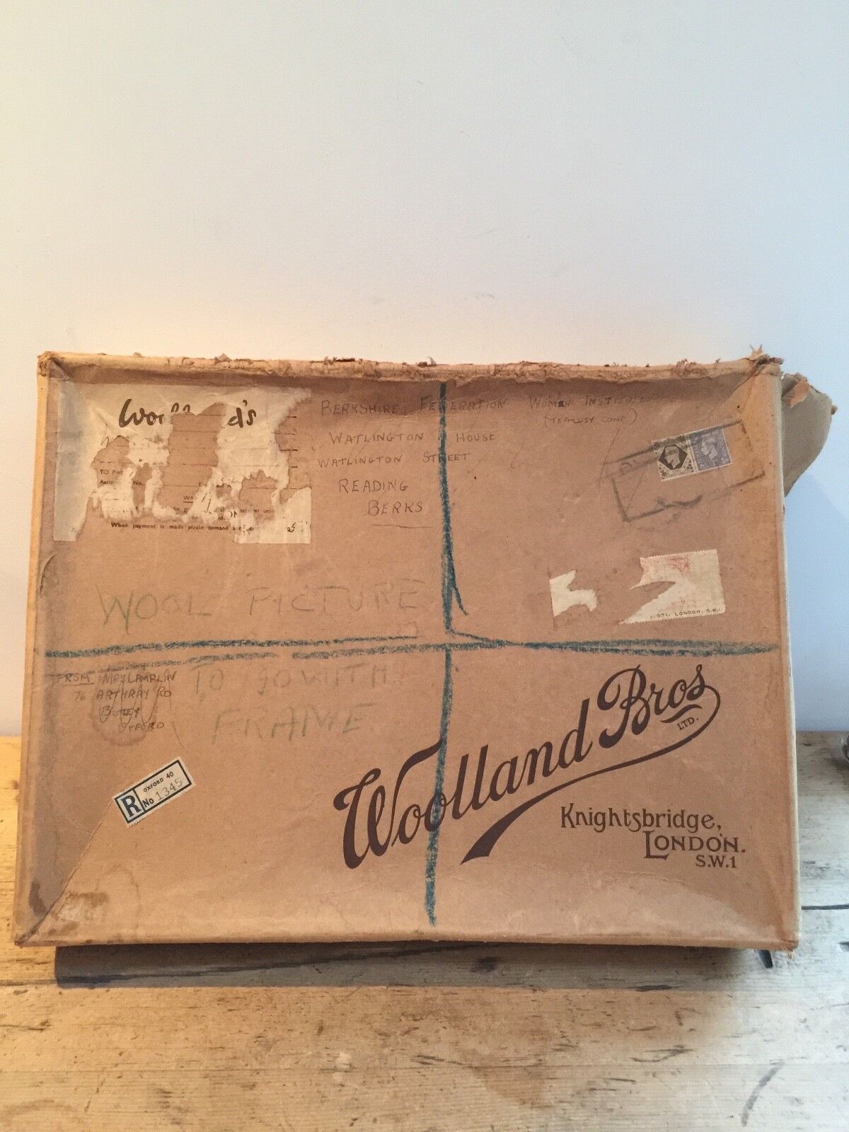 VINTAGE C 1939 'WOODLLAND BROS'  KNIGHTSBRIDGE CARDBOARD BOX - SEE STAMPS