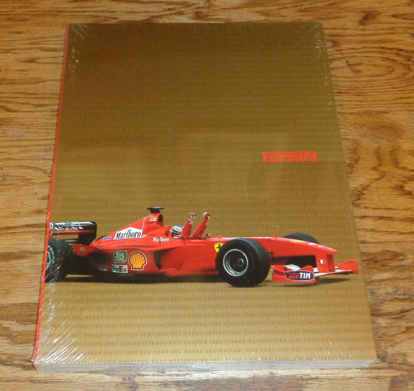 Original 2000 Ferrari Yearbook Campione Del Mondo 00