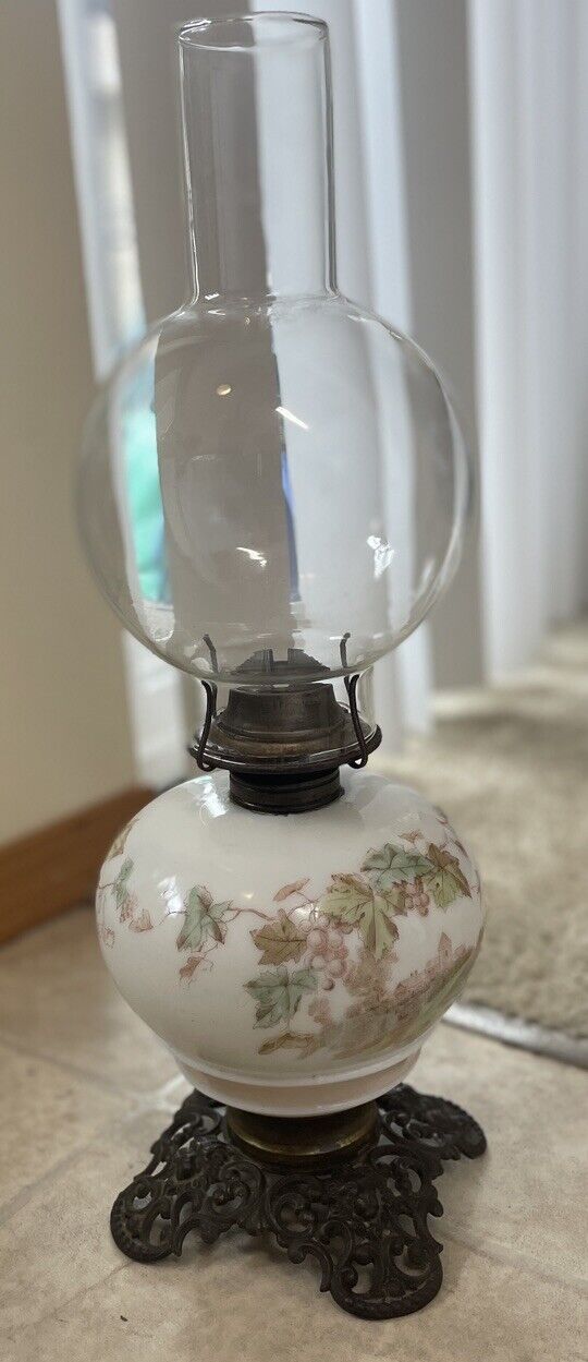 Vintage Floral Oil Lamp