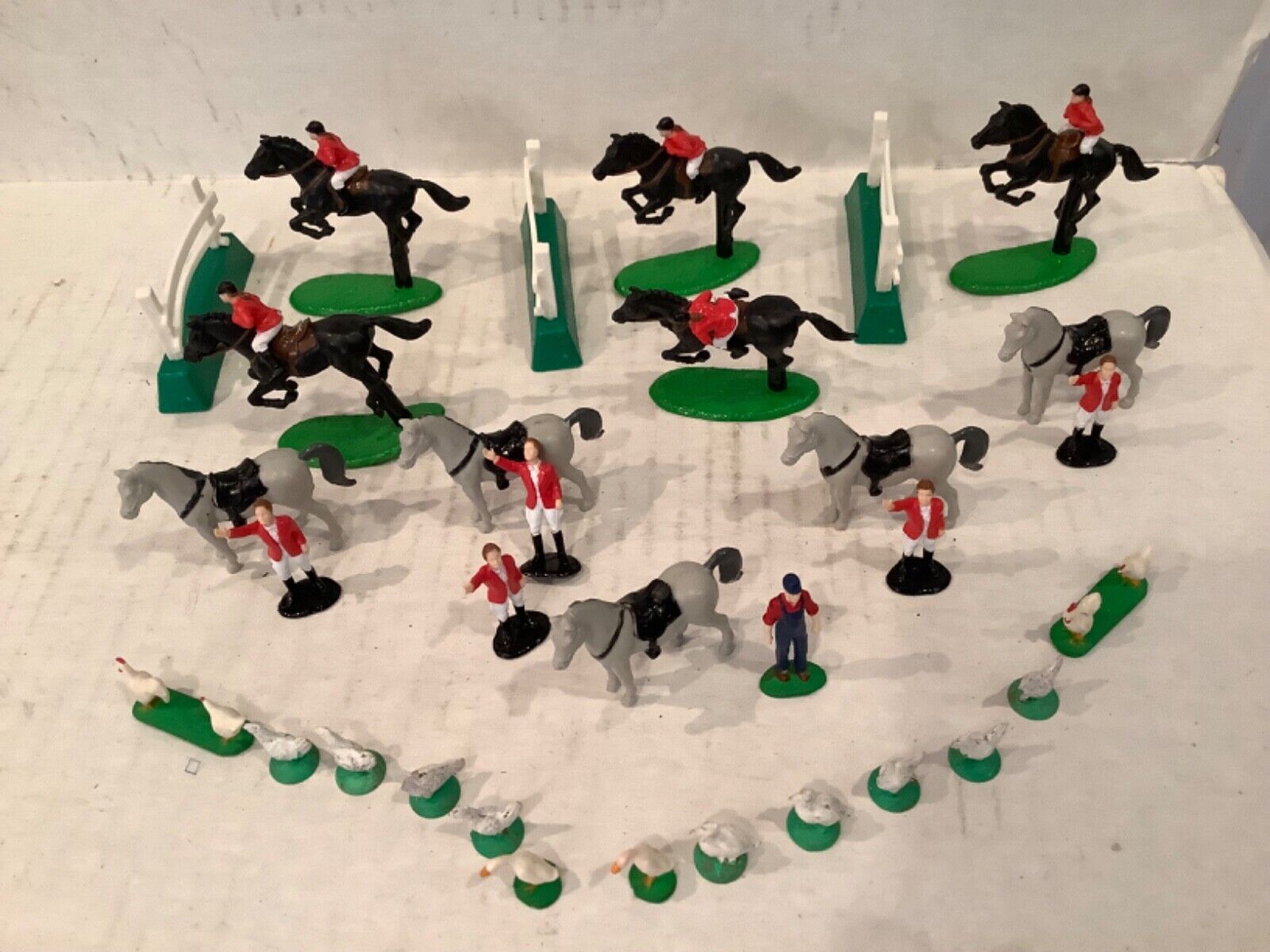 VTG Ertl Farm Country Equestrian Show Horse & Rider Lot plus Geese Figures Lot