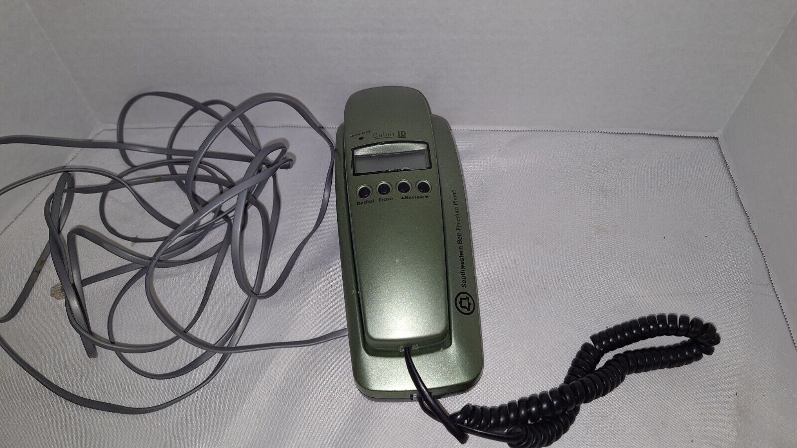 Southwestern Bell Freedom Phone Army Green Push Button W Cord