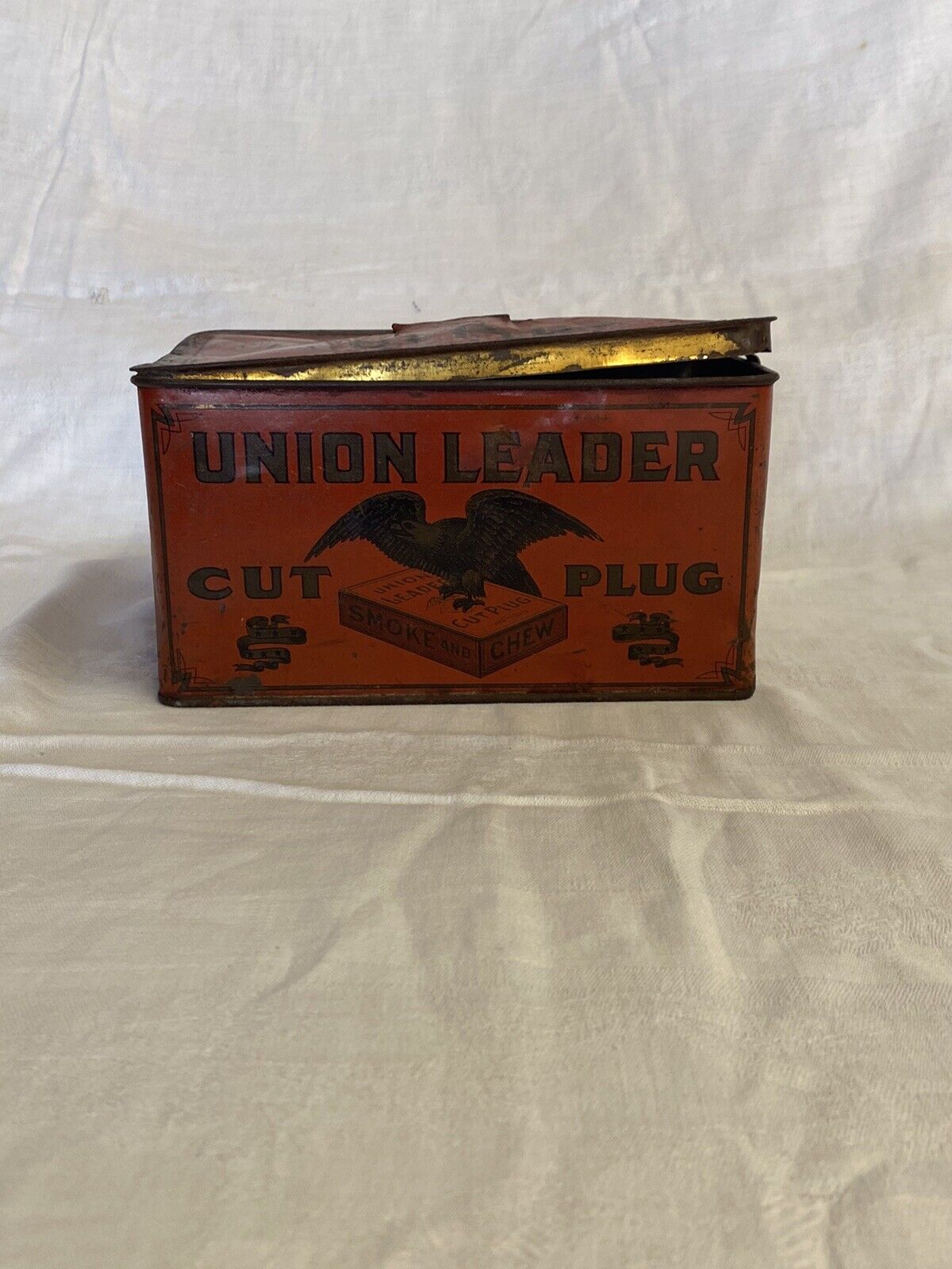 UNION LEADER Cut Plug Smoke and Chew LUNCH BOX Style EMPTY Tobacco TIN