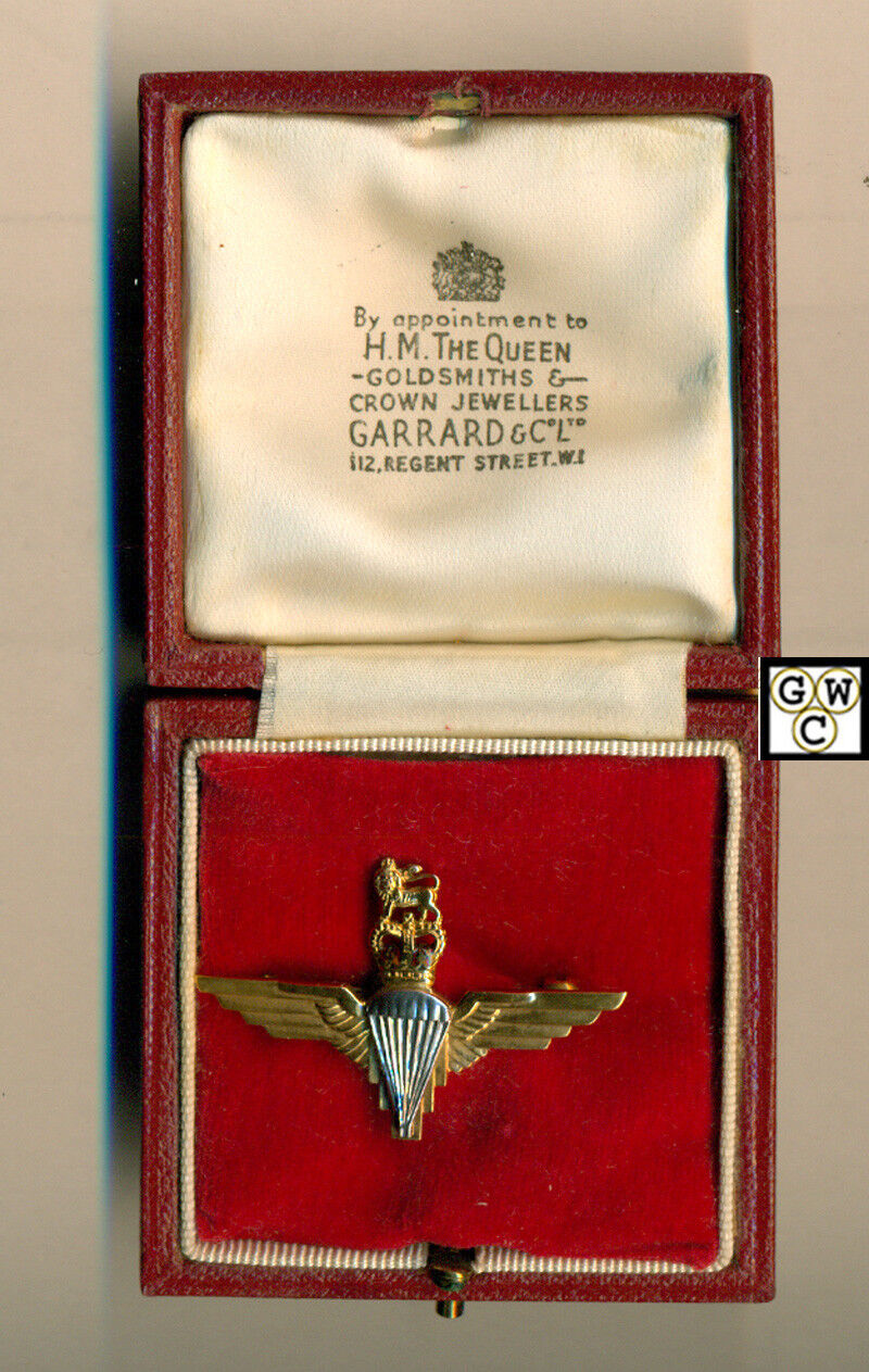 Great Britain 1956 date Hallmarked 9k gold Parachute Regiment Sweetheart Pin-OAK