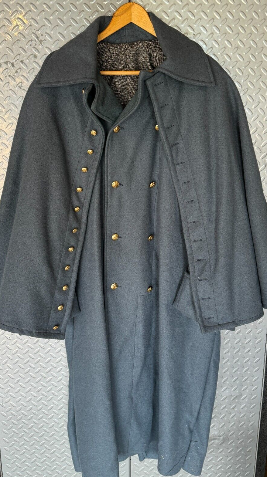 Vintage US Civil War Soldiers Great Coat Reenactors Over Jacket Grand Illusion M