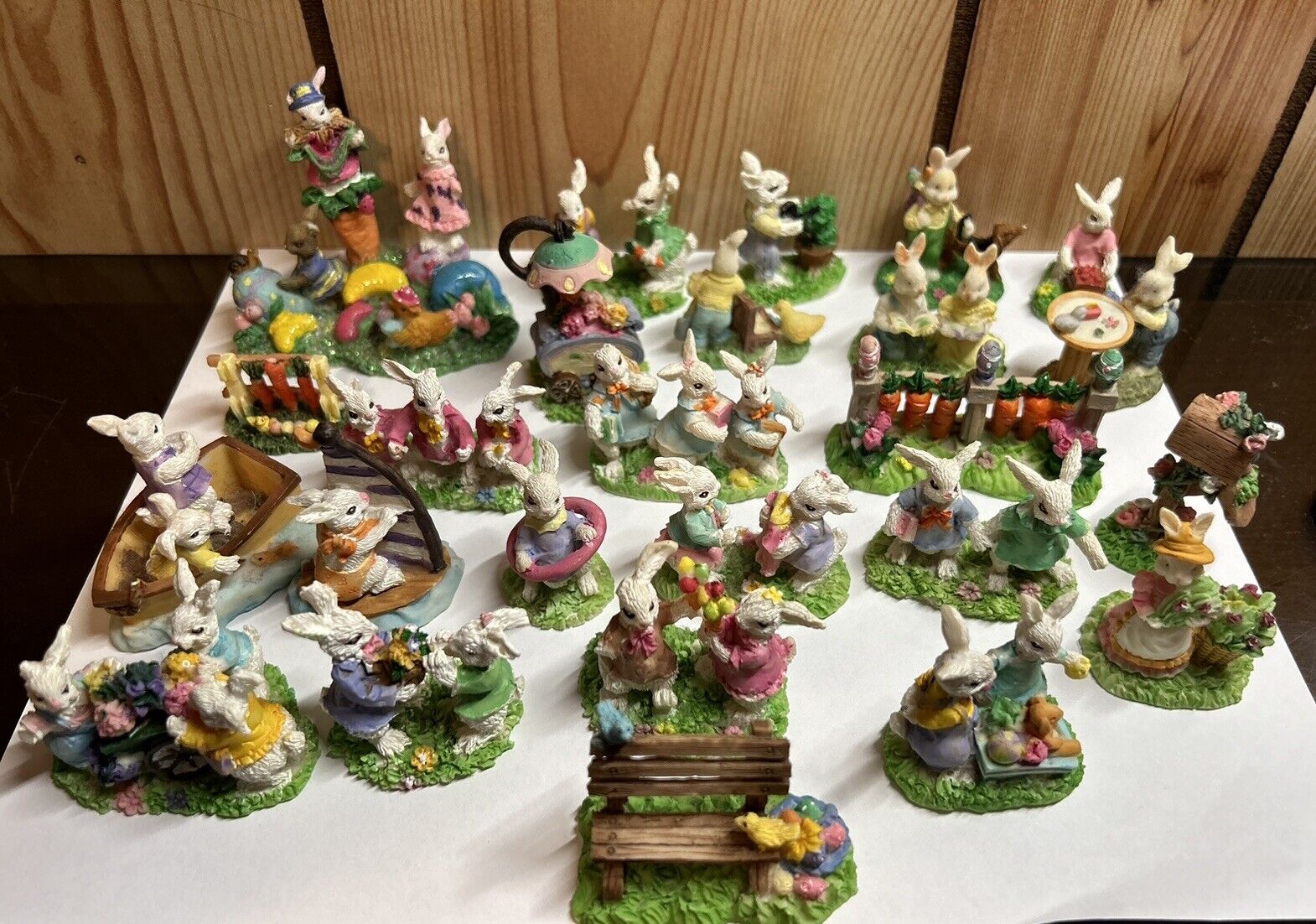 Hoppy Hollow Easter Bunny Village Vintage 25 Pieces Small Figures Collected Cute