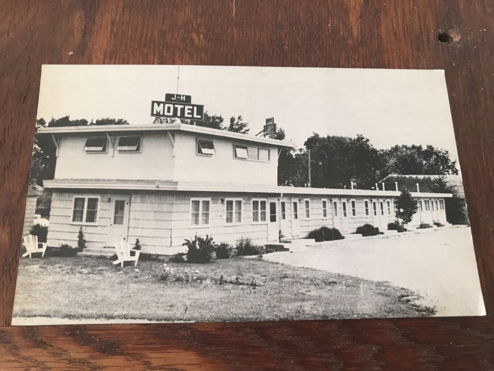 The J-H Motel Crookston Minnesota Postcard