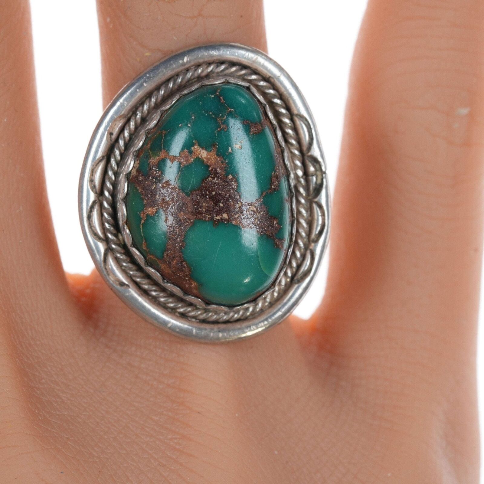 sz7.5 Vintage Navajo silver and turquoise ring ij