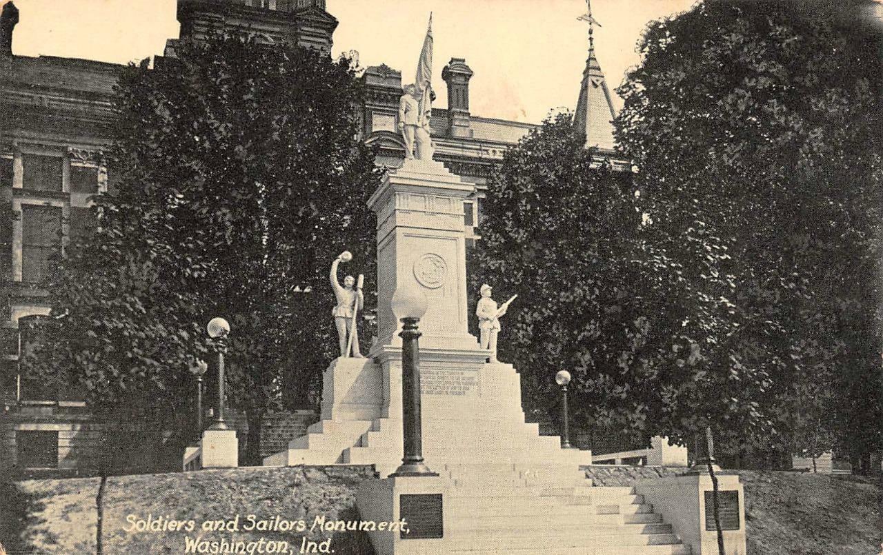 WASHINGTON, Indiana IN   SOLDIERS & SAILORS MONUMENT Civil War Statue  Postcard