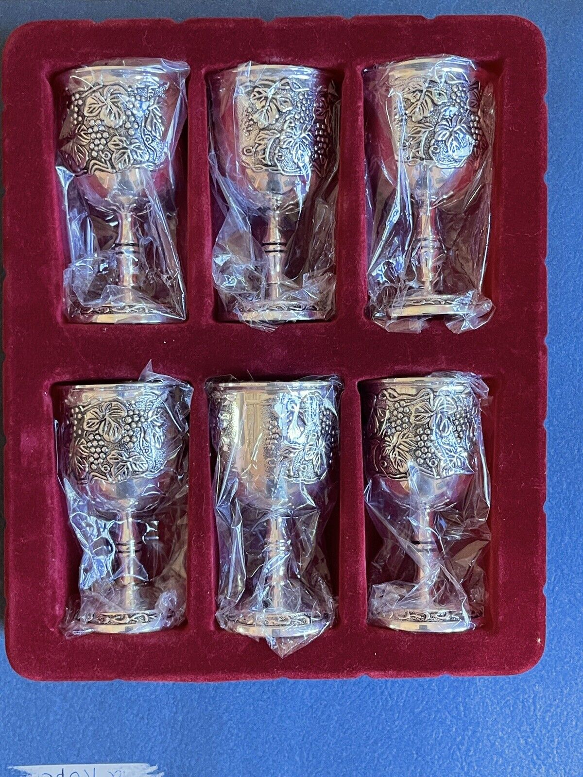 Vintage Kiddush Judaica Set Of 6 Pcs Silver Plate Cups, H=3”, New, Open Box