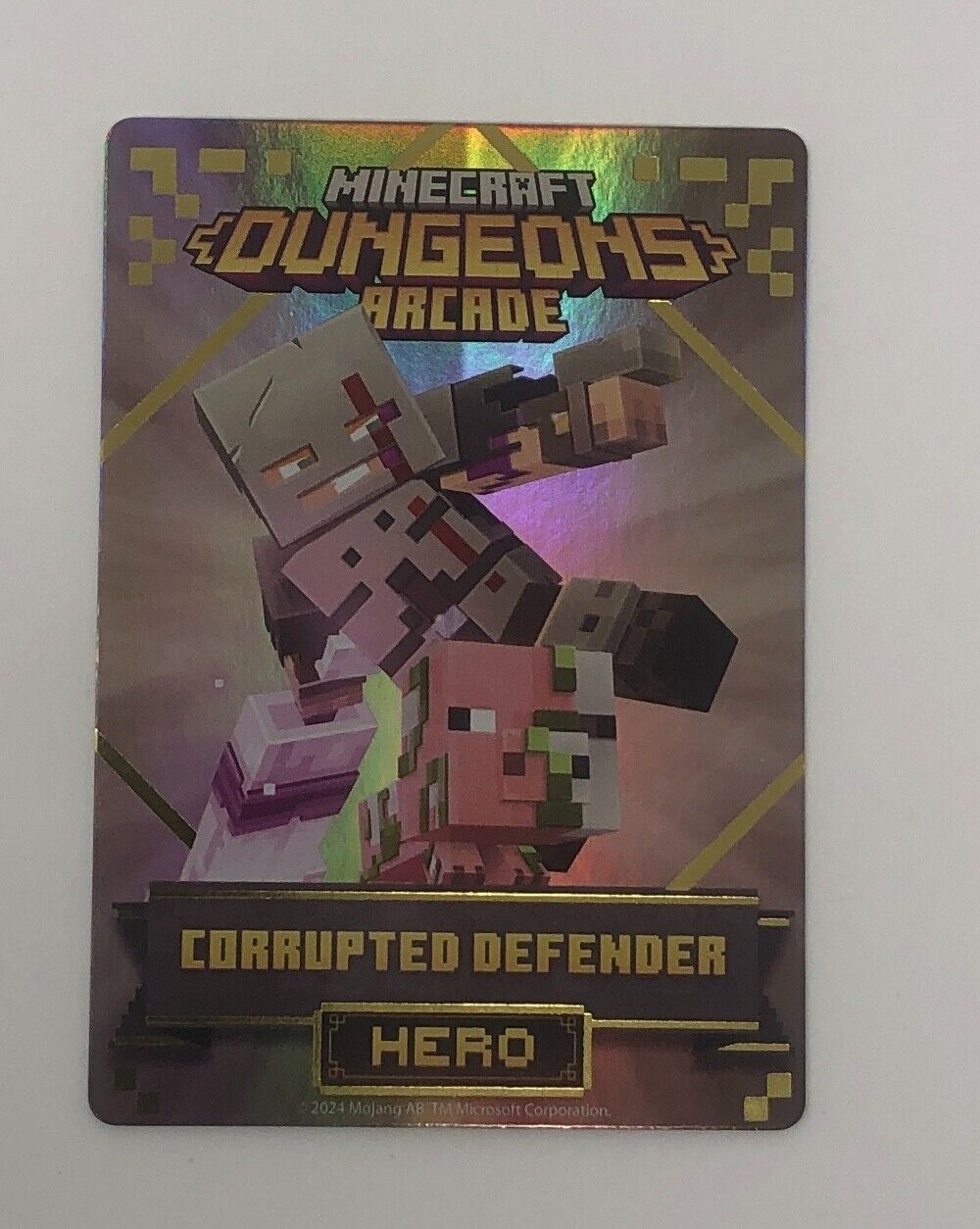 Minecraft Dungeons Arcade Series 3 (#113 Hero: Corrupted Defender) FOIL Card