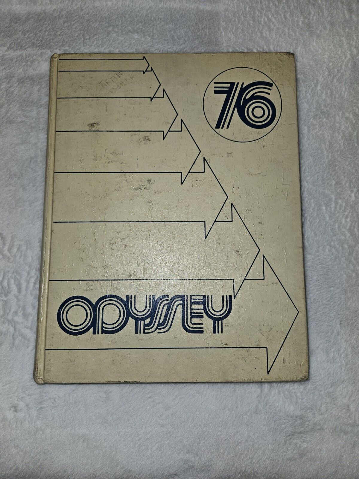 1976 MARIE CURIE HIGH SCHOOL YEARBOOK, CHICAGO, IL
