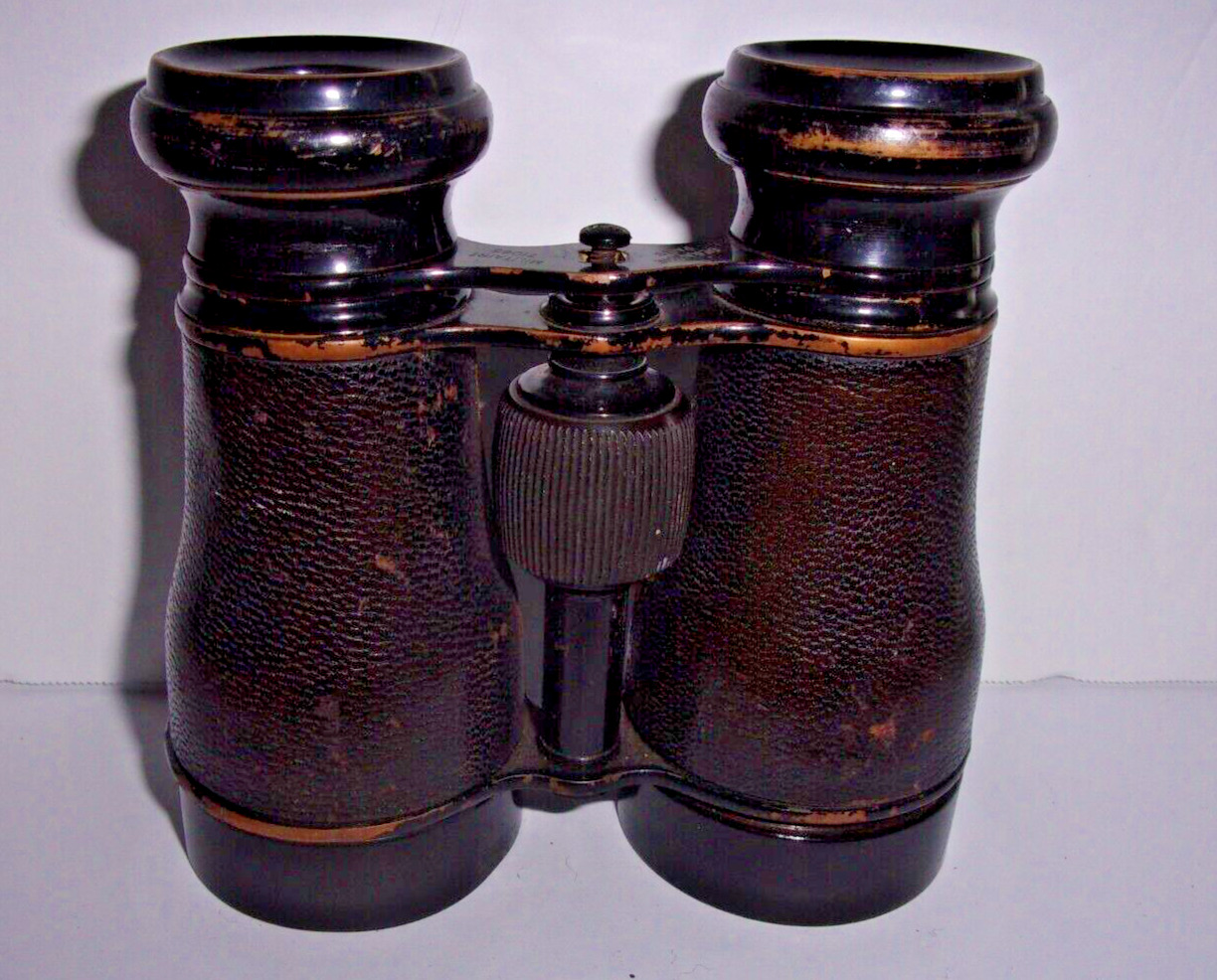 Antique WW1 Deraisme Militaire binoculars 71085 in original leather case  Paris