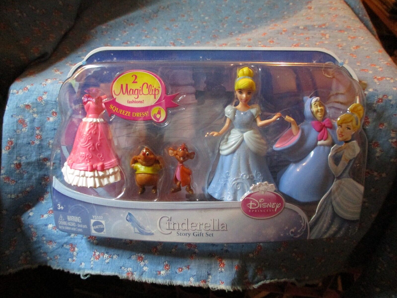 NOS Disney Cinderella Story Gift Set 2 MagiClip Fashions Squeeze Dress Y5107
