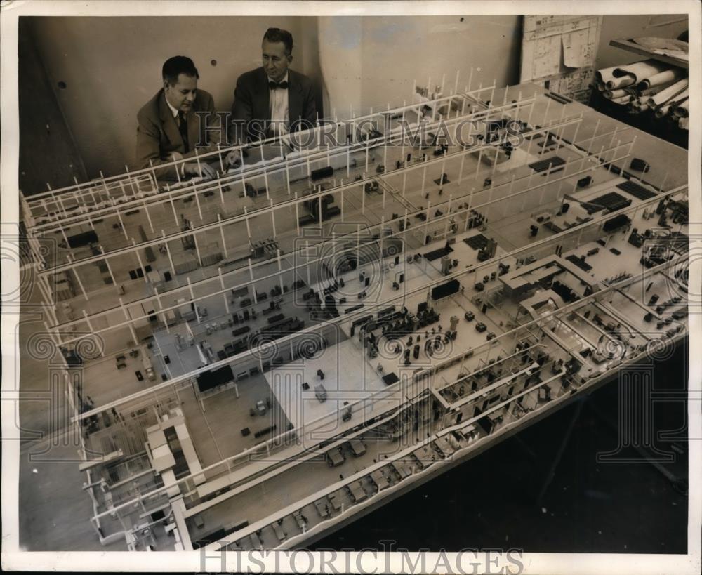 1954 Press Photo Westinghouse Electric Corp Metals Plant Model of Plant