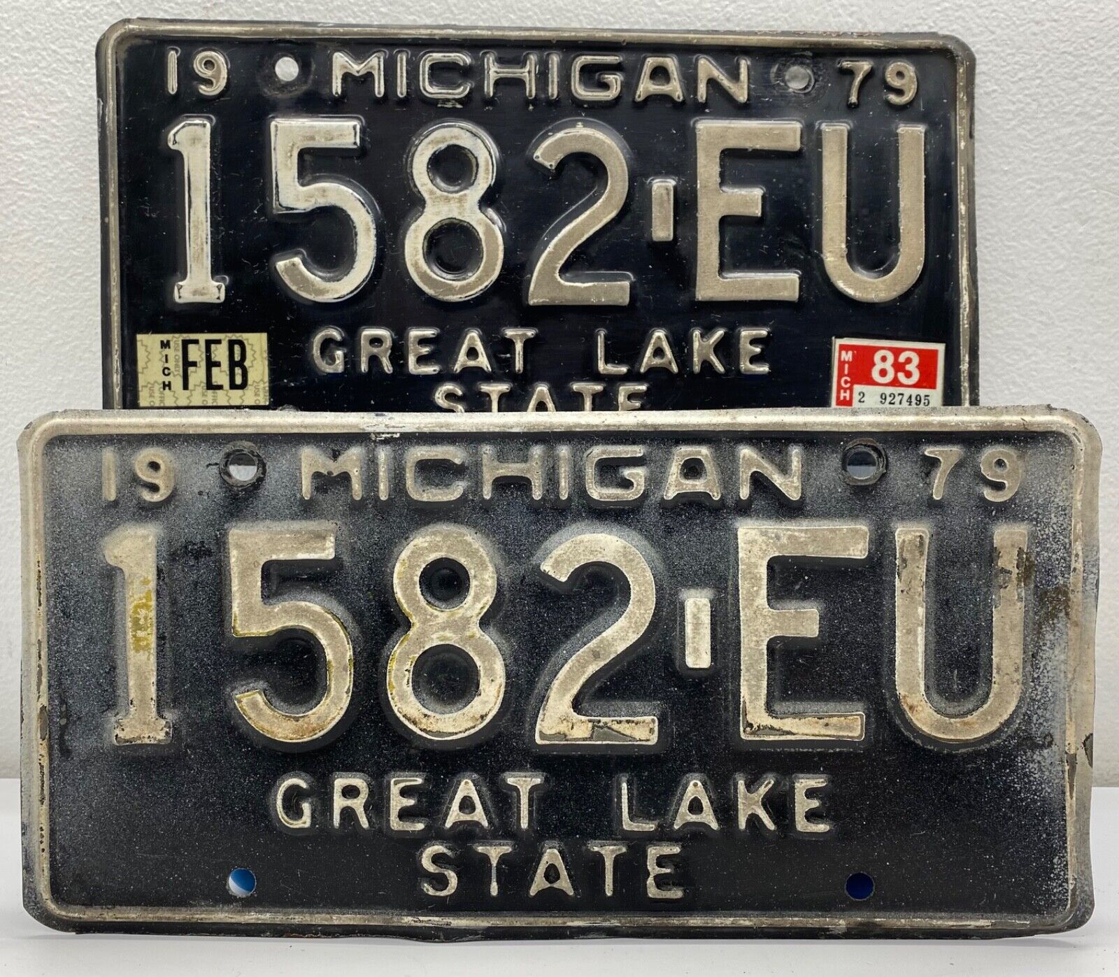 1979 Michigan Great Lake State Matching Plates “1582 EU” EXPIRATION FEB 1983