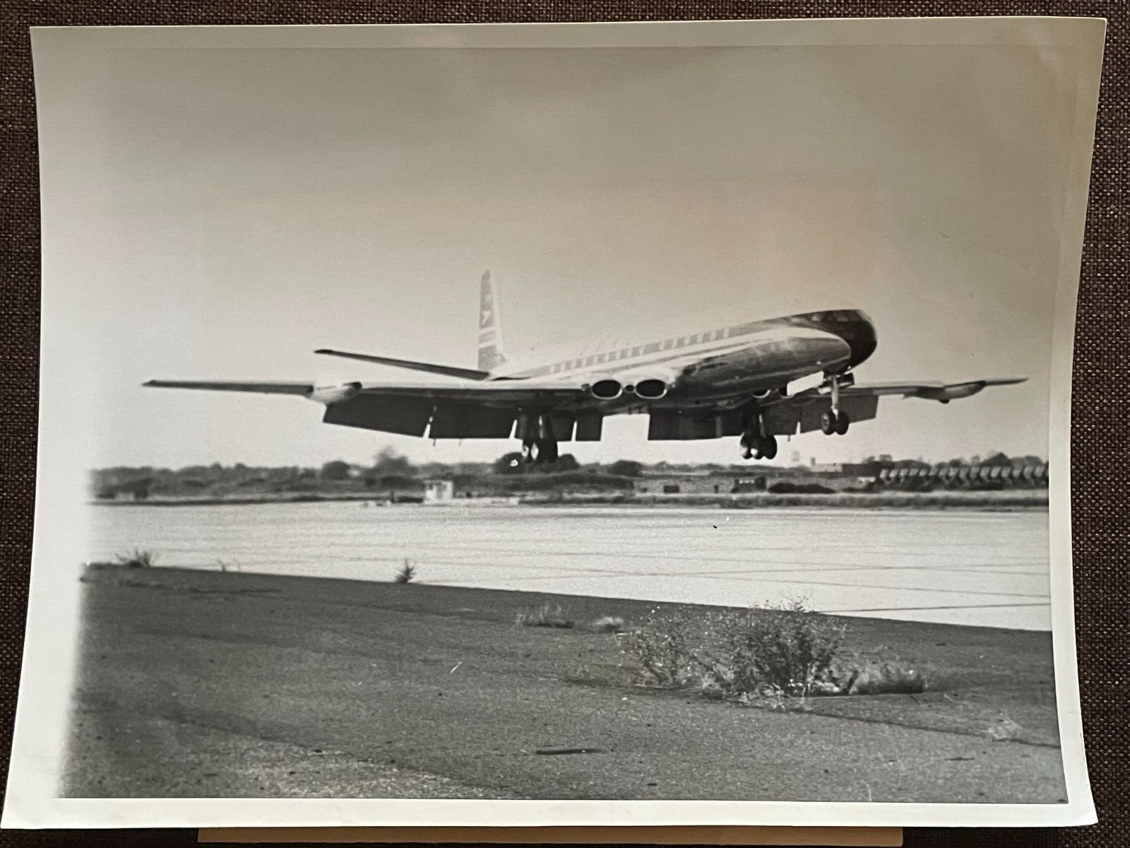 1958 Photo of de Havilland Comet 4  BOAC pre-innaugural flight Idlewild Airport