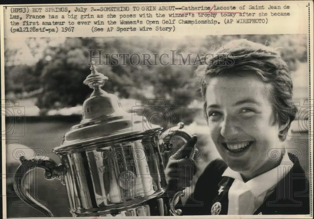 1967 Press Photo Golfer Catherine Lacoste Wins Women\'s Open Trophy, Hot Springs