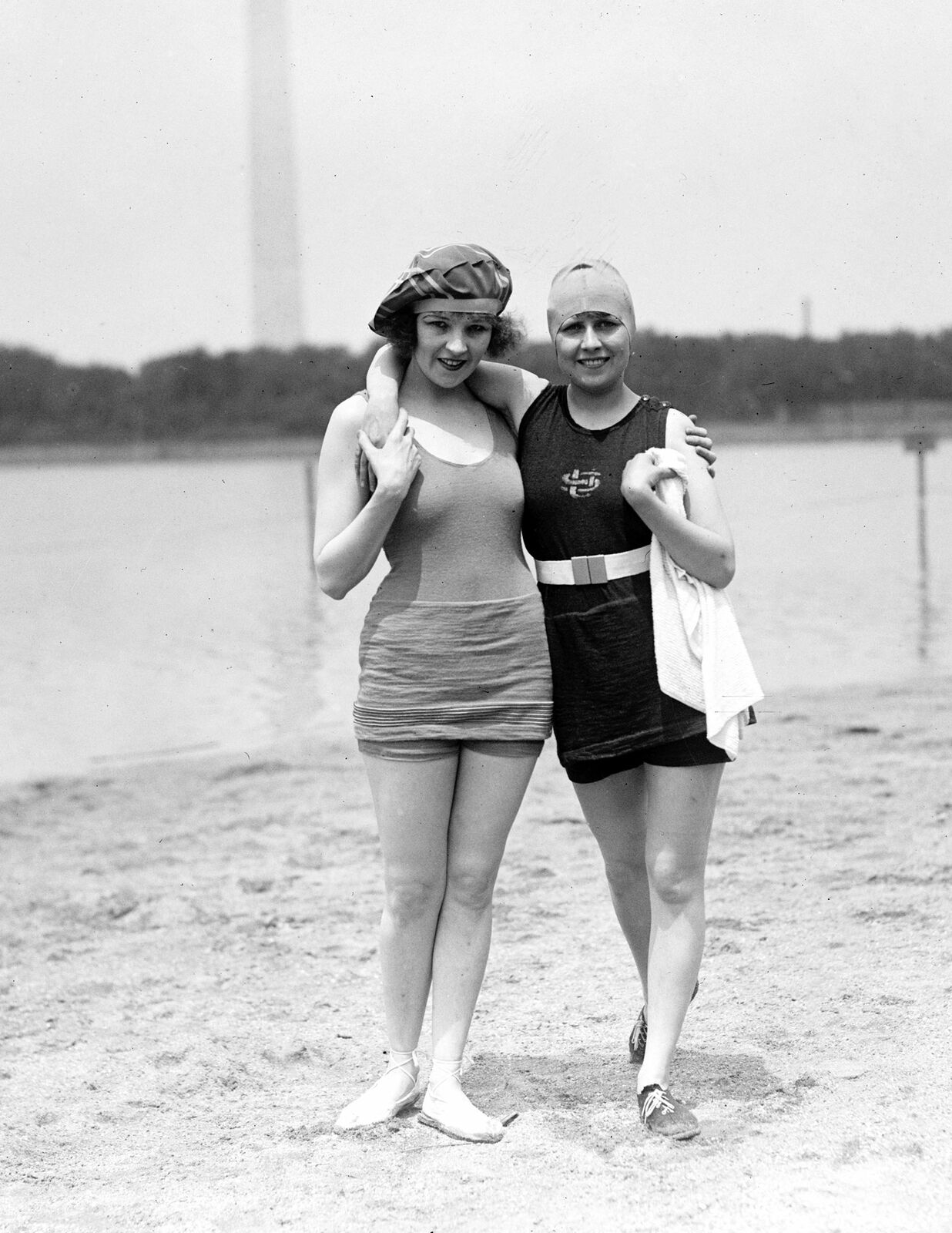 1922 Bathing Beauties, Washington, DC Old Photo 8.5\