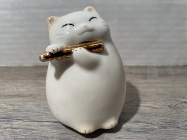 Ceramic Cat Music Box Mechanical Turn Base (Its A Small World) Made Japan
