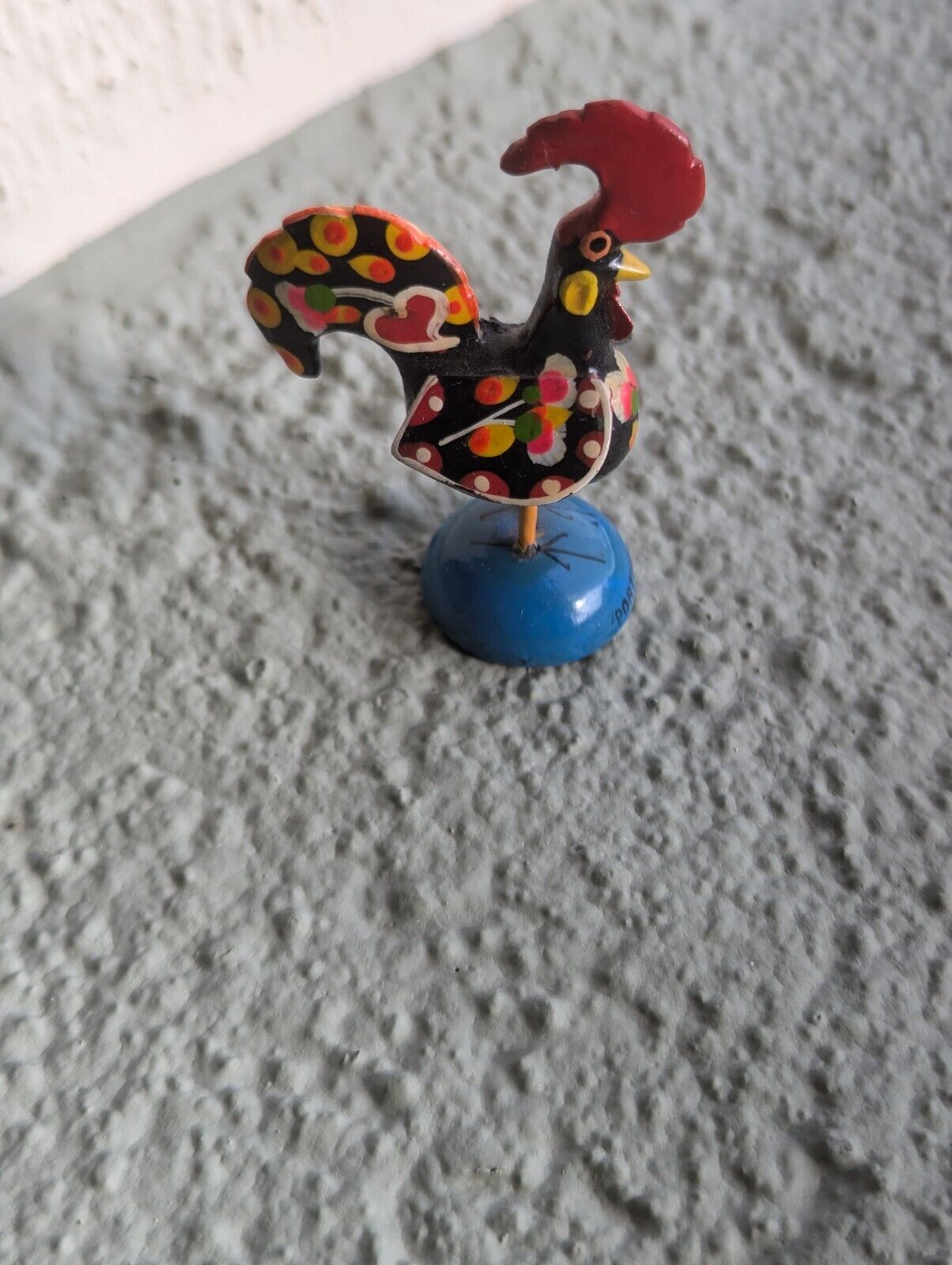 Vintage Painted Wood Hen Chicken Rooster Figurine Portugal Miniature 2.5 inches