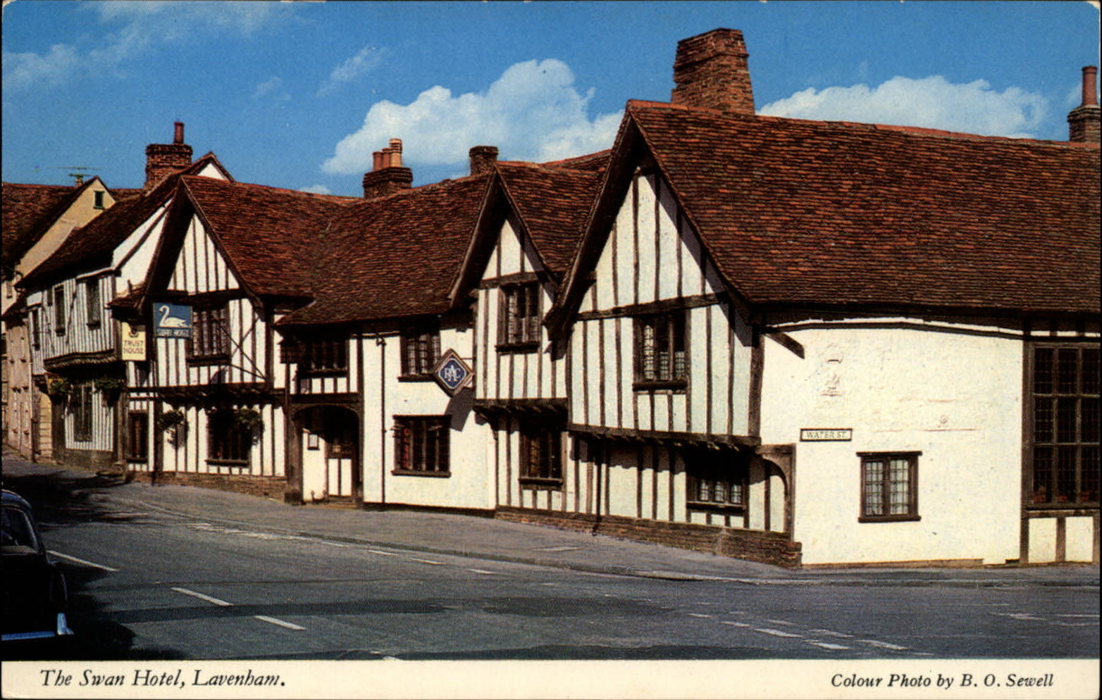 Lavenham Suffolk Co England Swan Hotel street car unused vintage postcard sku353