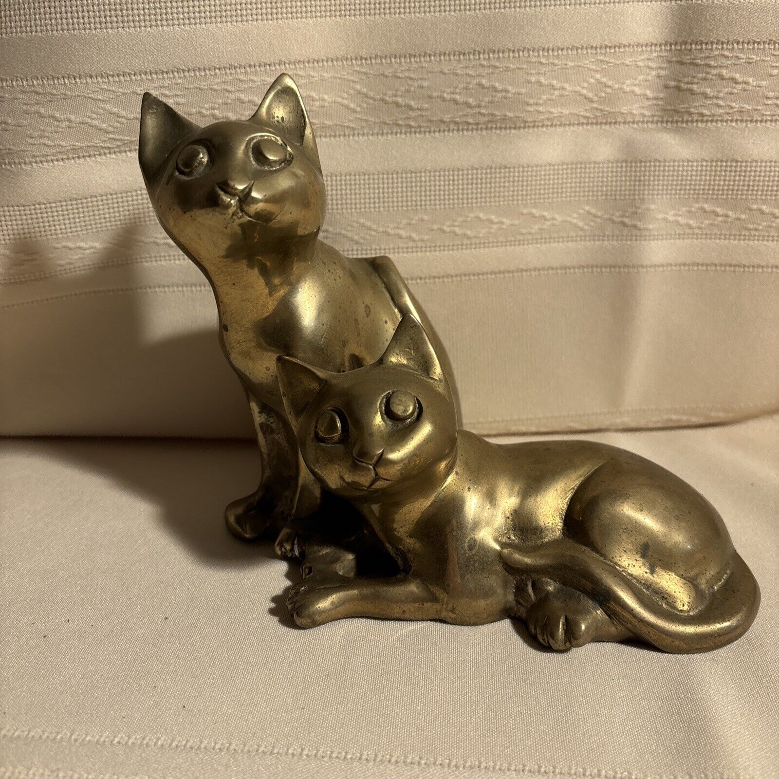 Vintage Brass Pair Of Siamese Cats